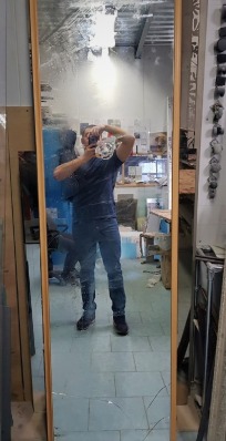 Видео и фото по ремонту шкафа купе с раздвижной системой Замена зеркала в дверях шкафа купе - вид 19 миниатюра