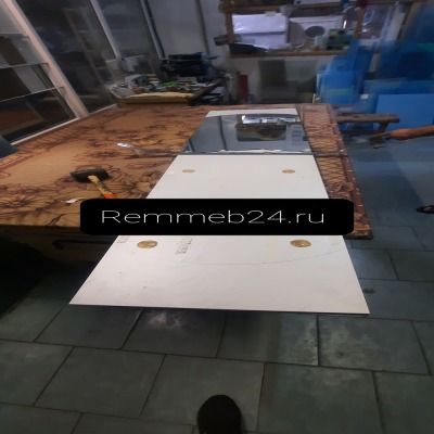 Видео и фото по ремонту шкафа купе с раздвижной системой Замена зеркала шкафа - вид 9 миниатюра